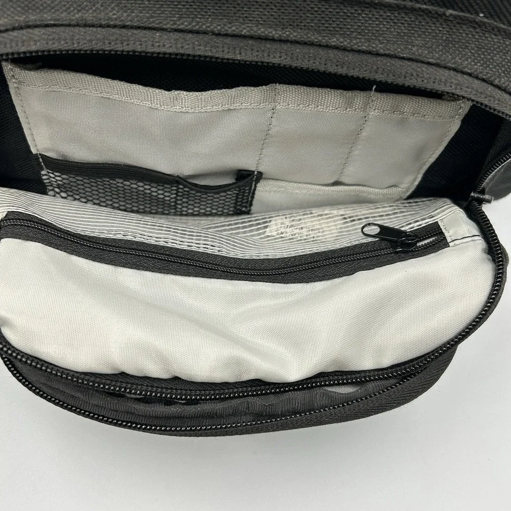 Nikon DSLR Digital Camera Carrying Case Photographer Bag Medium 11